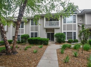 6240 Walnut Ln UNIT 30, Cudahy, WI 53110