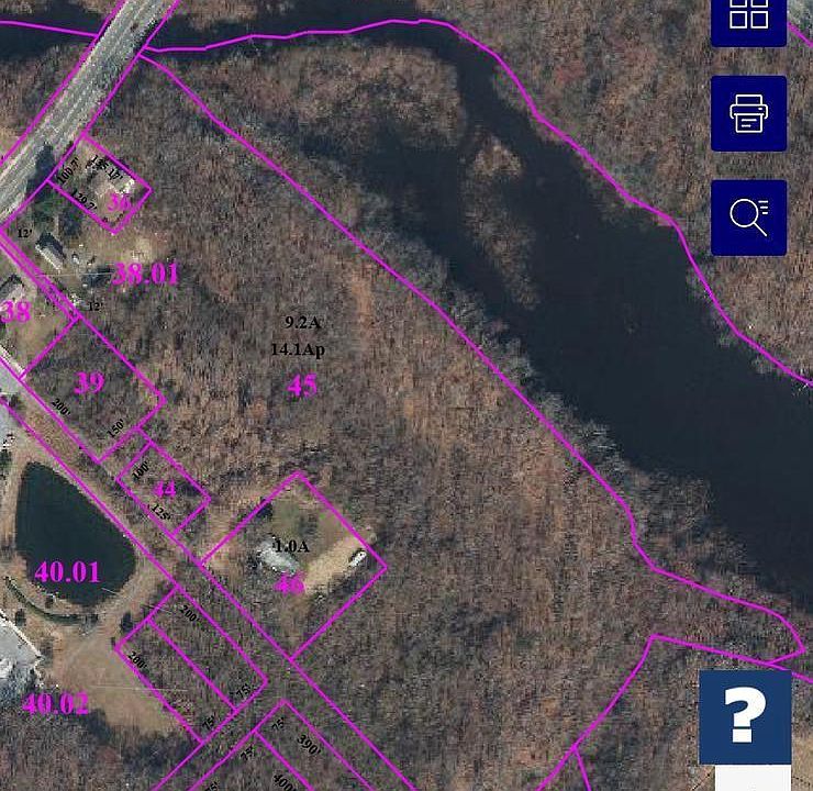 2nd image of 400 College Rd