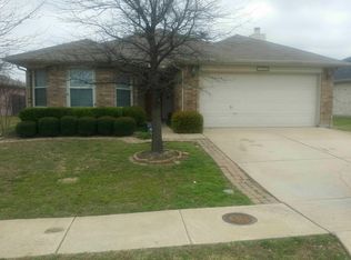 5560 Hunters Bend Ln, Dallas, TX 75249