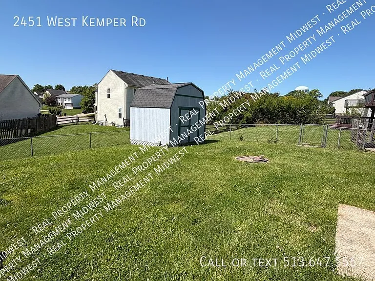 2451 W Kemper Rd — Photo 19