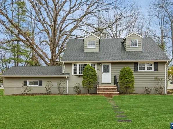 589 Baker Ct, River Vale, NJ 07675