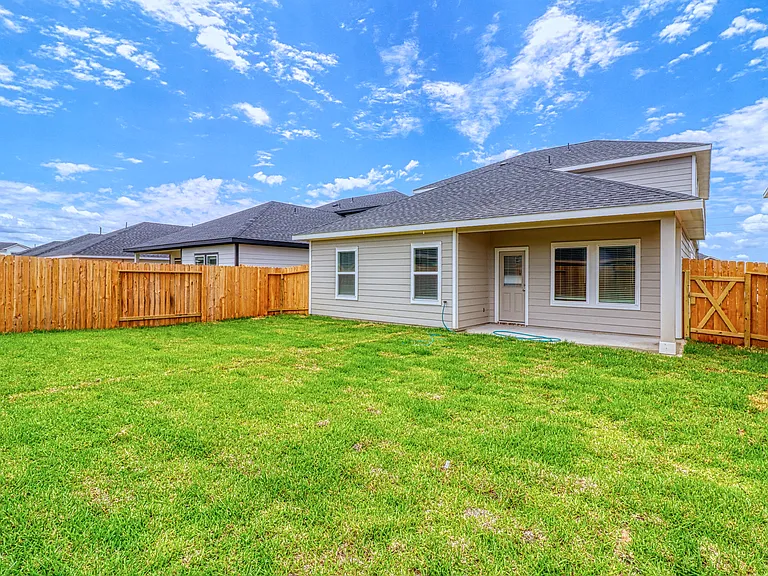 4247 Westbrook Park Ln — Photo 23