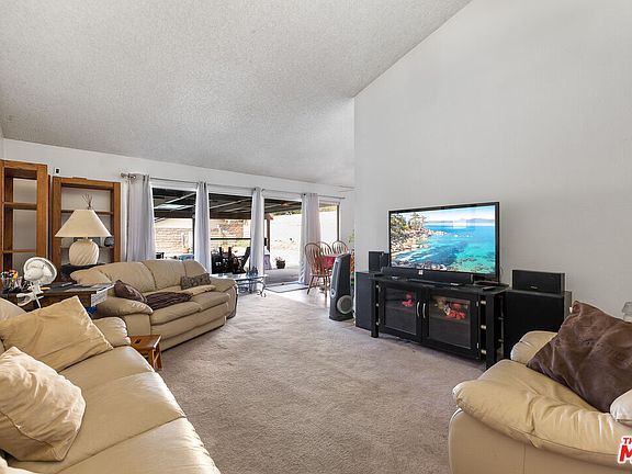 4th image of 13947 Bermax Ave