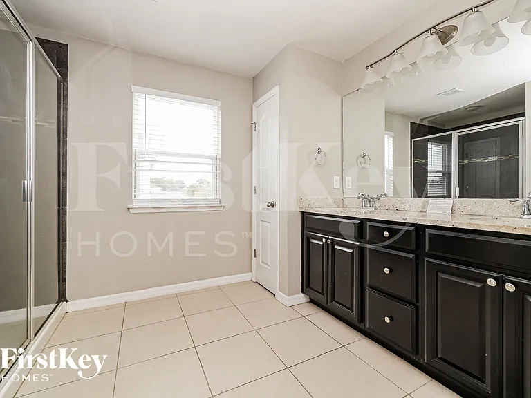 12221 Blue Pacific Dr — Photo 11