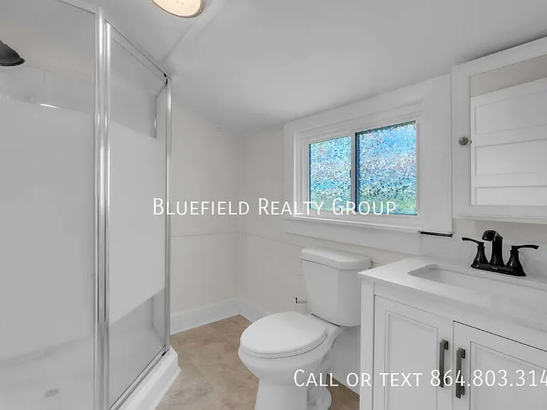 8 Brock St — Photo 18