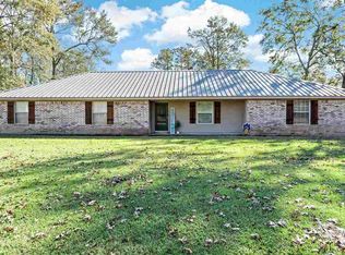 6587 Lariat Loop, Orange, TX 77632