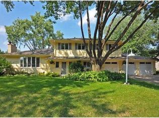 4604 Hibiscus Ave, Edina, MN 55435