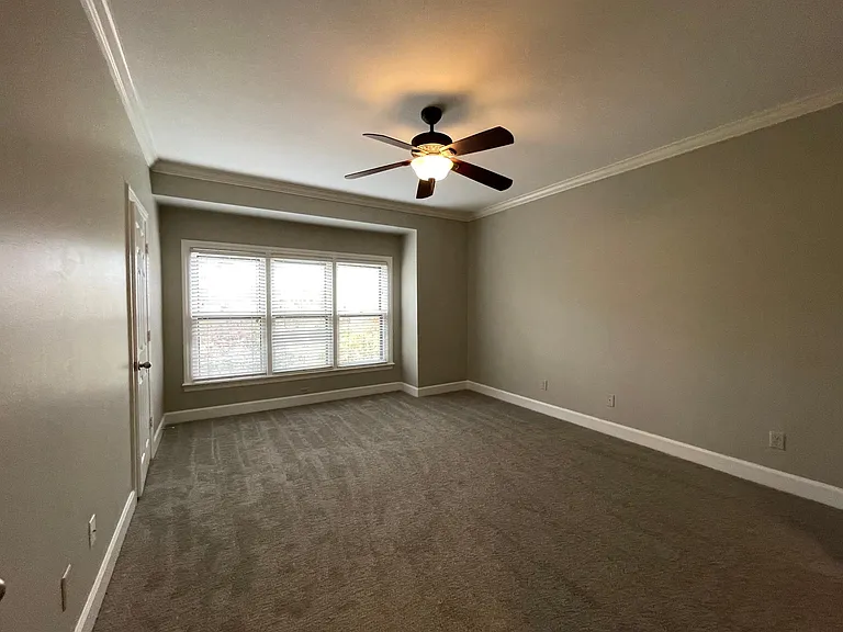 712 Arkland Pl — Photo 8