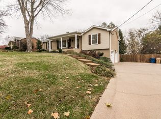 301 Mystic Hill Dr, Goodlettsville, TN 37072