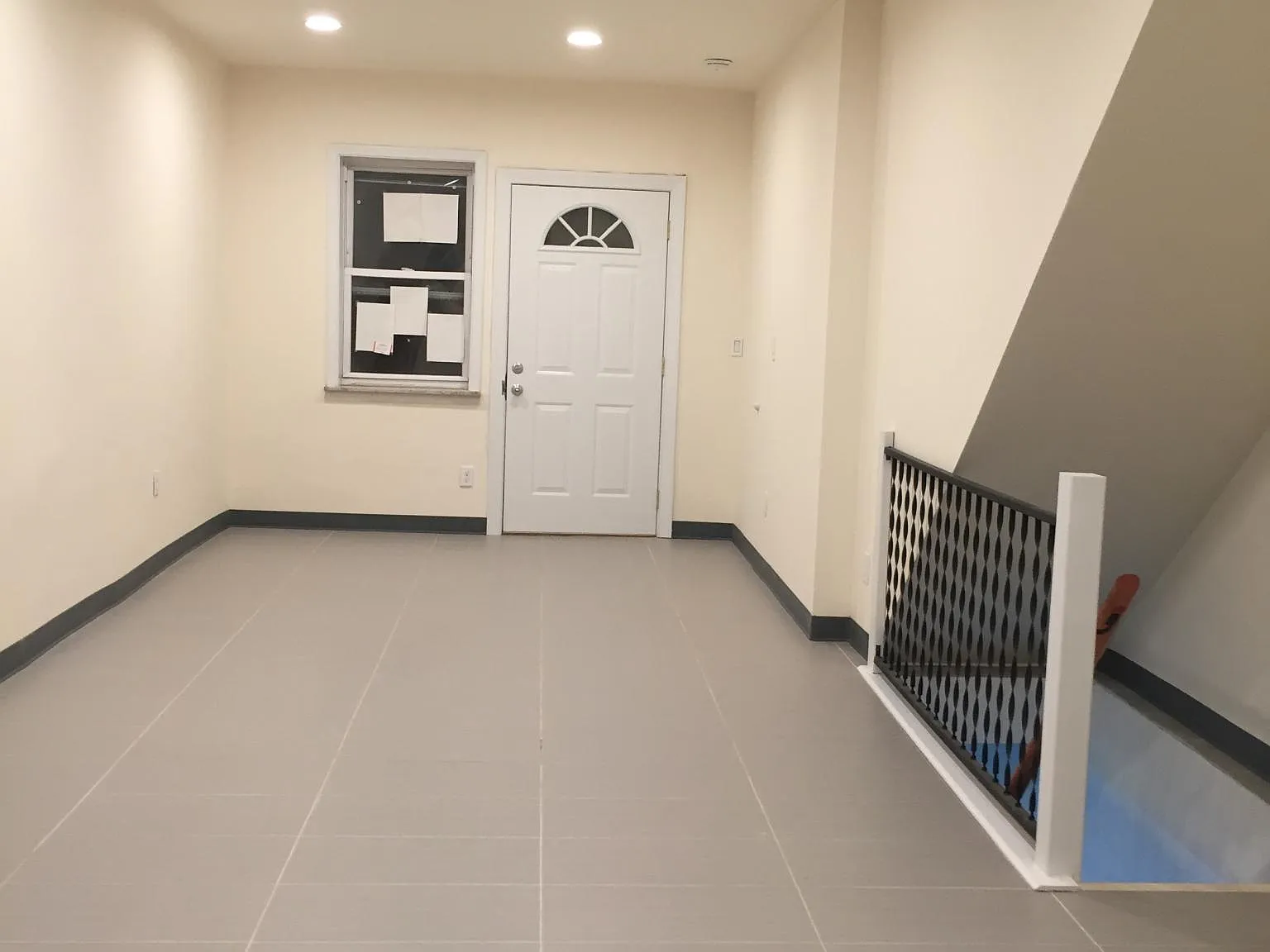 1 bed, 1.5 bath, 1126 sqft, $1,350 — Photo 2