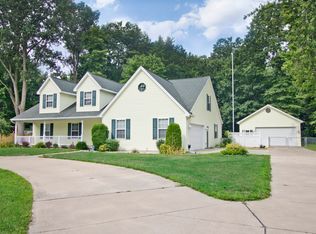 136 S McCord Rd, Holland, OH 43528