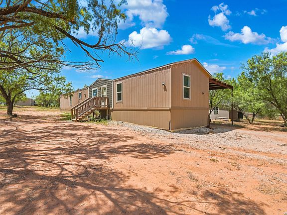 5th image of 138 County Road 2666