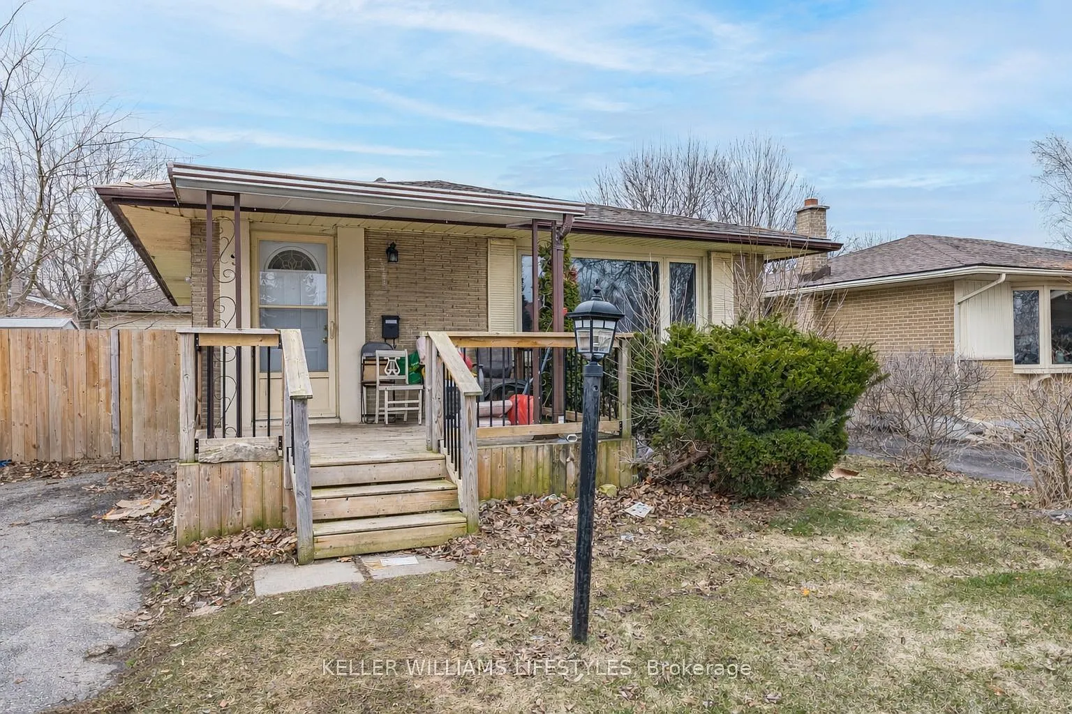 9 Buchan Rd photo 1