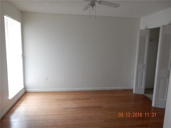 3rd image of 11101 Royal Palm Blvd APT 211