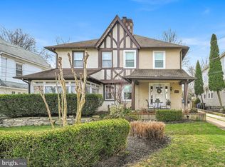 615 Woodcrest Ave, Ardmore, PA 19003