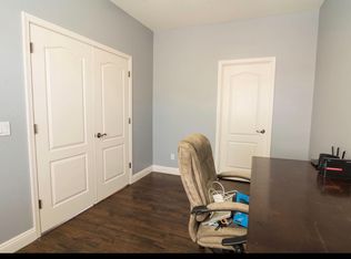 2204 W Bonanza Ln, Phoenix, AZ 85085