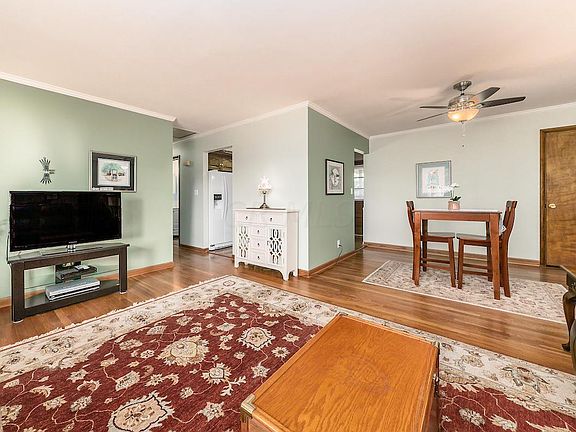 5th image of 2682 Melane Ave