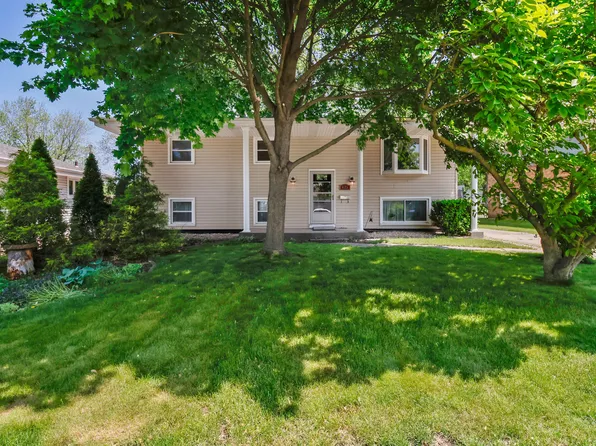 625 N Wheeler St, Griffith, IN 46319