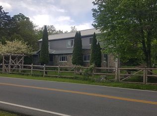 215 Fishcreek Rd, Saugerties, NY 12477