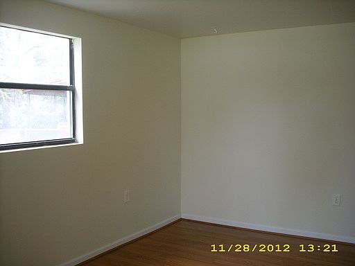 5th image of 13321 Beall Ave