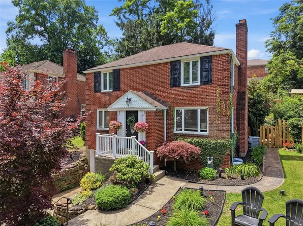 631 Overlook Dr, Pittsburgh, PA 15216