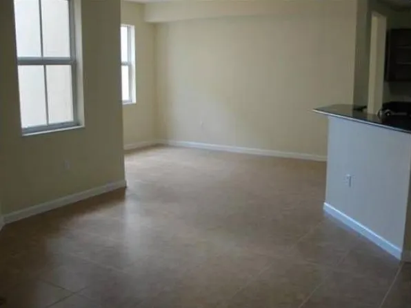 11404 NW 89th Ave, Hialeah Gardens, FL 33018