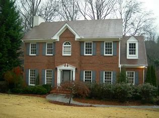 511 Clear Lake Ln, Suwanee, GA 30024