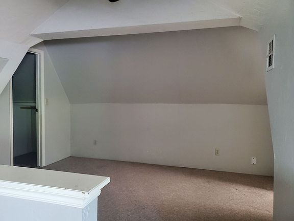 4th image of 2010-2432 NW 20th St #2020
