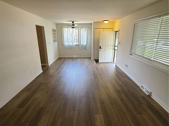 5th image of 306 Whispering Dr