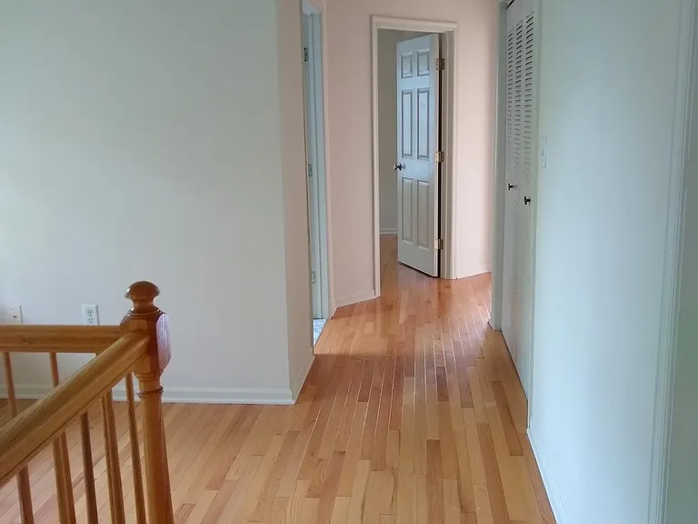 19 Wordsworth Ct — Photo 9