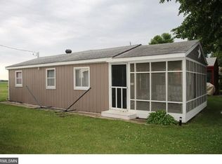 626 Doran Dr, Madison Lake, MN 56063