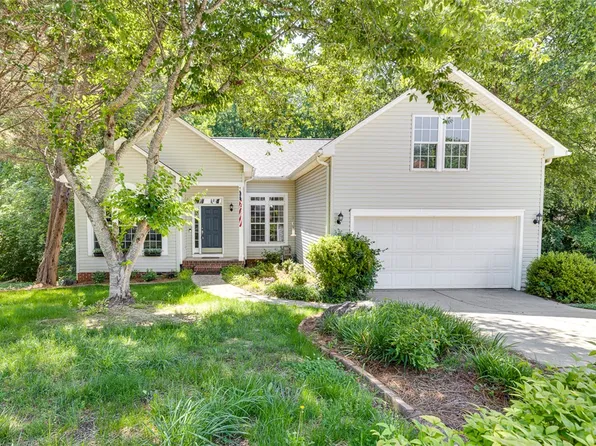 105 Poplar Springs Dr, Mauldin, SC 29662