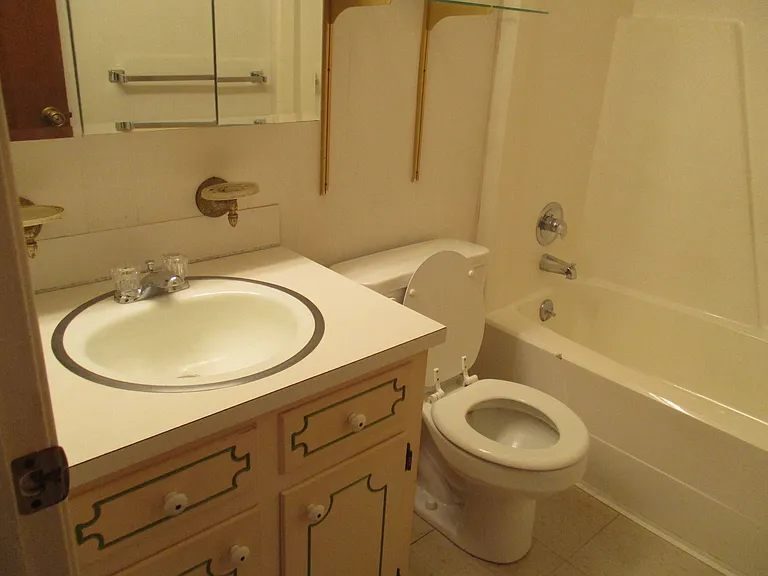 311 Cindy Dr — Photo 13