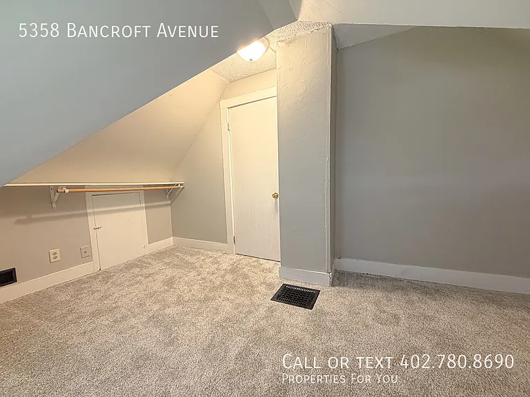 5358 Bancroft Ave — Photo 20
