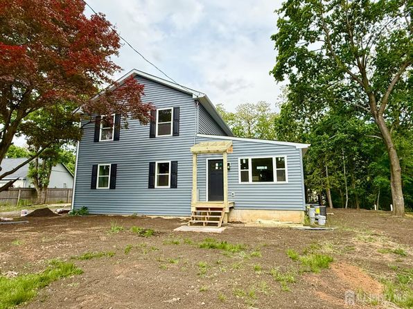 124 Half Acre Rd