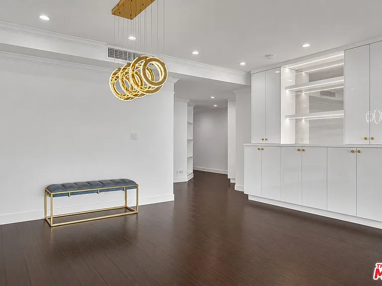 865 Comstock Ave #16C — Photo 8