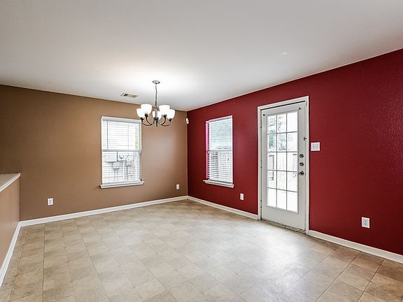 3rd image of 323 Remington Harbor Ct