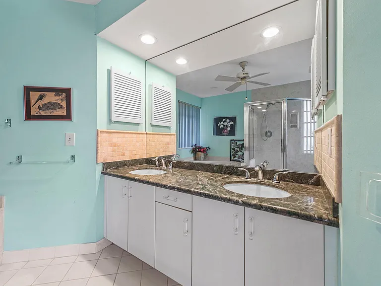 664 Forsyth St #6 — Photo 21