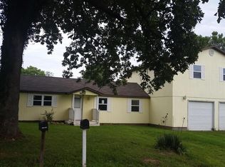 114 North St, Houston, MO 65483