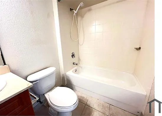 13820 NE 3rd Ct #207 — Photo 9