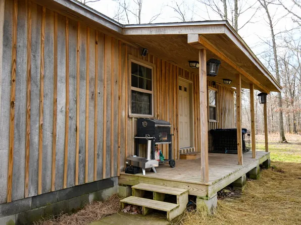 111 Hawk Ridge Rd, Summertown, TN 38483