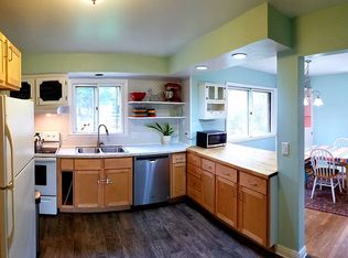 4713 Hermsmeier Ln, Madison, WI 53714