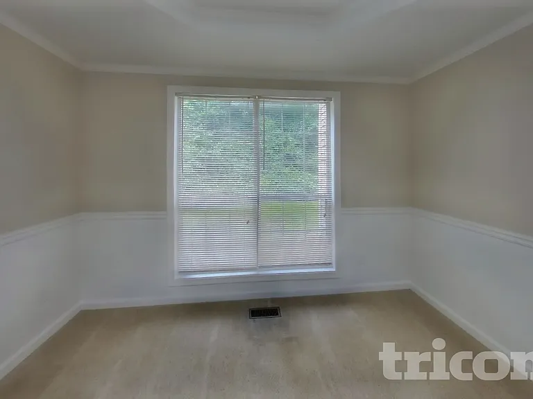 2290 Lost Forest Ln SW — Photo 5