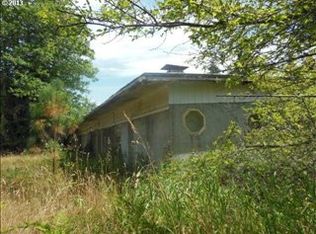 23384 Suttle Rd, Veneta, OR 97487