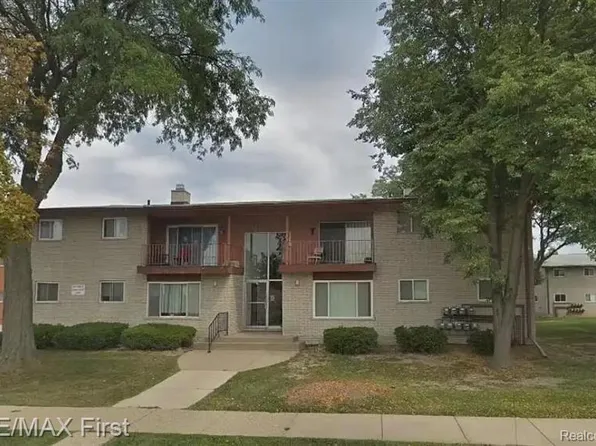 29106 Lund Ave, Warren, MI 48093