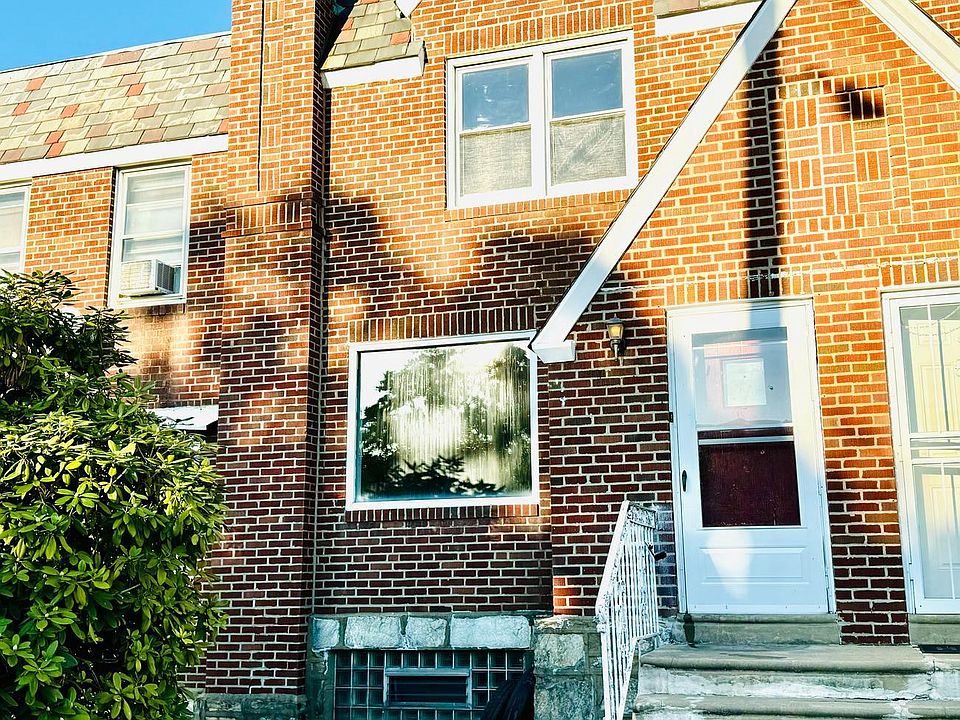 1st image of 1909 Devereaux Ave