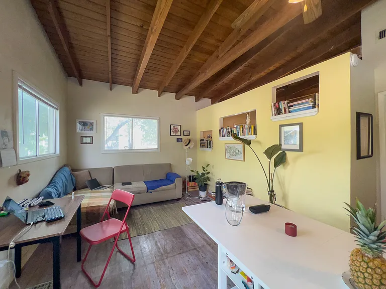 3410 Duval St #D — Photo 6