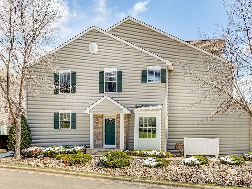1st image of 1313 White Oak Dr #71