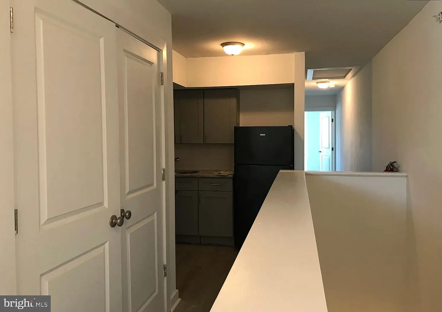 2 bed, 750 sqft, $1,300 — Photo 4