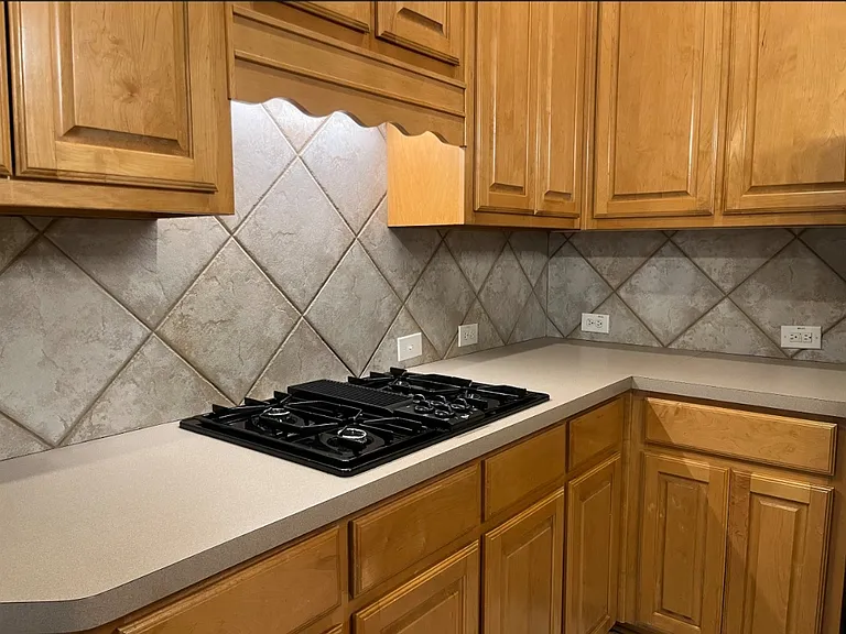 2702 View Mdw — Photo 44